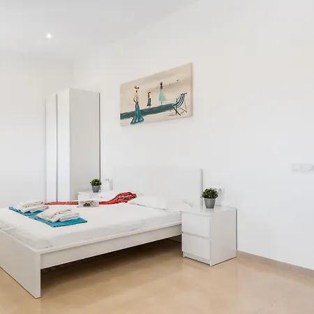 Infinity Almendro, Bbq, Heated Private Swimming Pool! Villa *